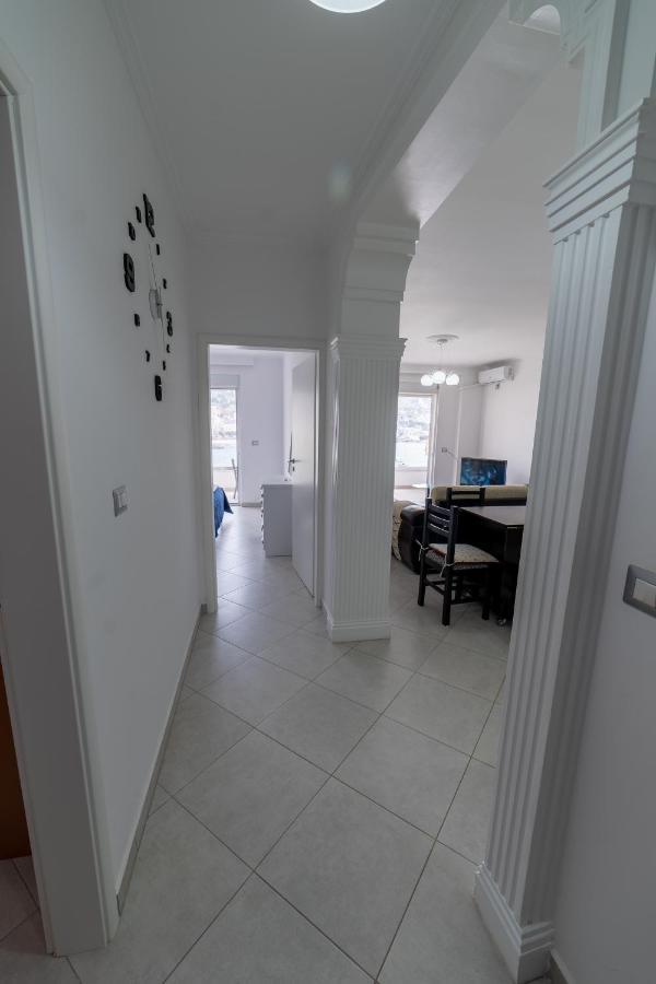 Sofi Apartments Sarandë Buitenkant foto