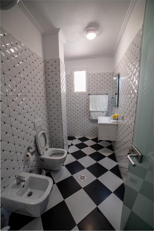 Sofi Apartments Sarandë Buitenkant foto